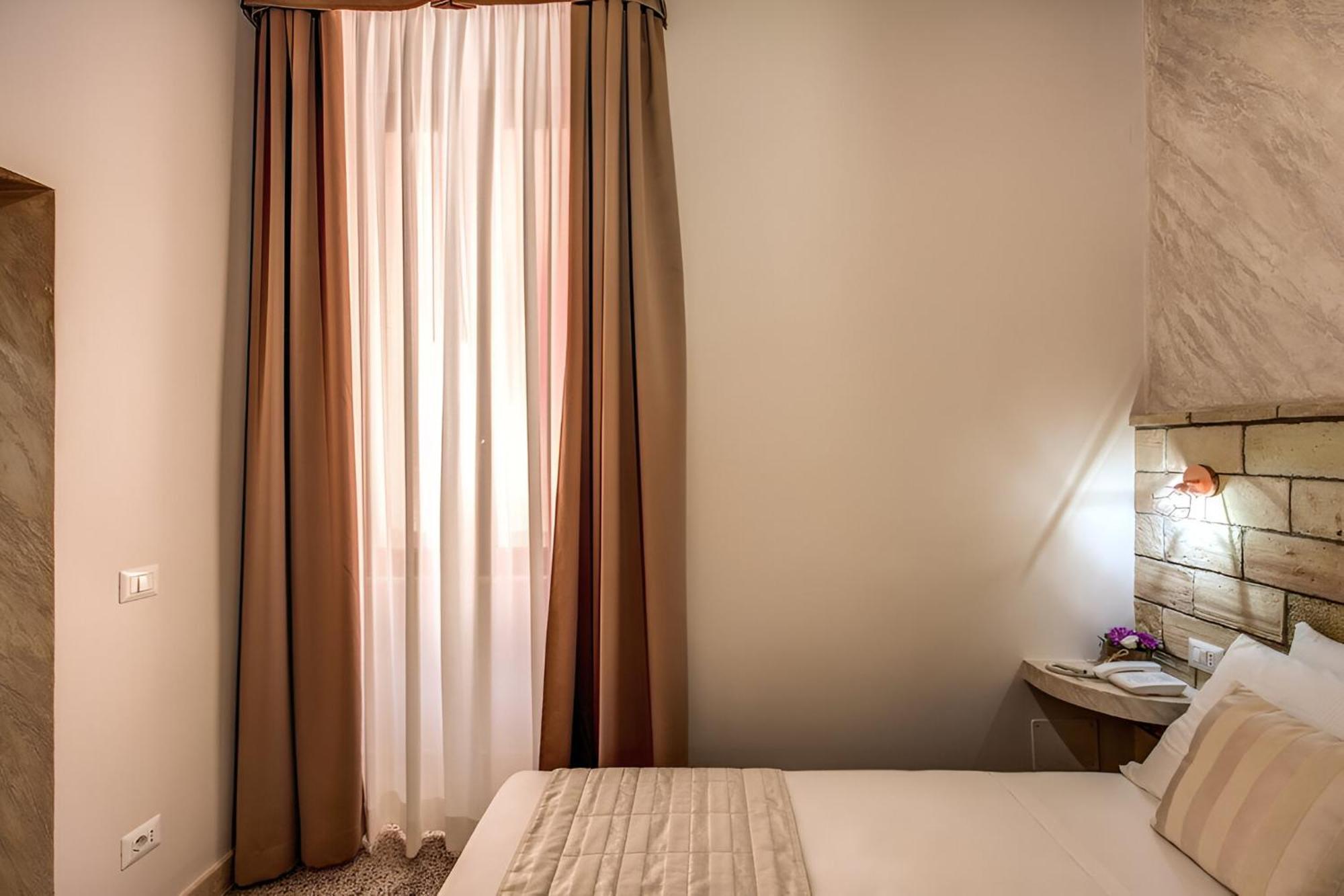 Colosseo Accomodation Room Guest House Roma Eksteriør bilde